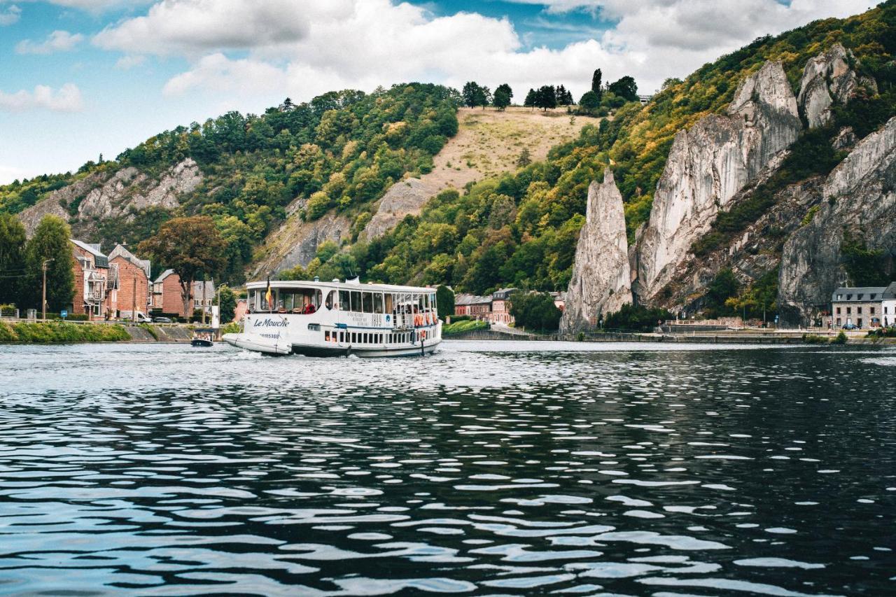 Gite De La Tour - Dinant Evasion Eksteriør bilde
